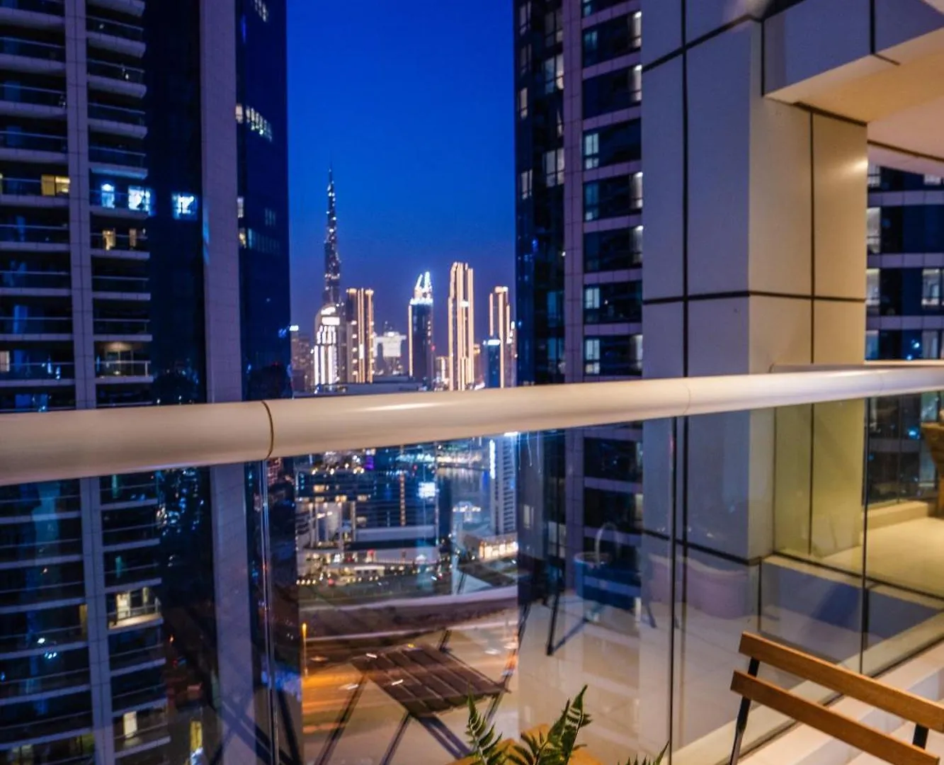 Luxe 2Br Haven With Spectacular Burj Khalifa & Dubai Frame Views Apartment 0*,