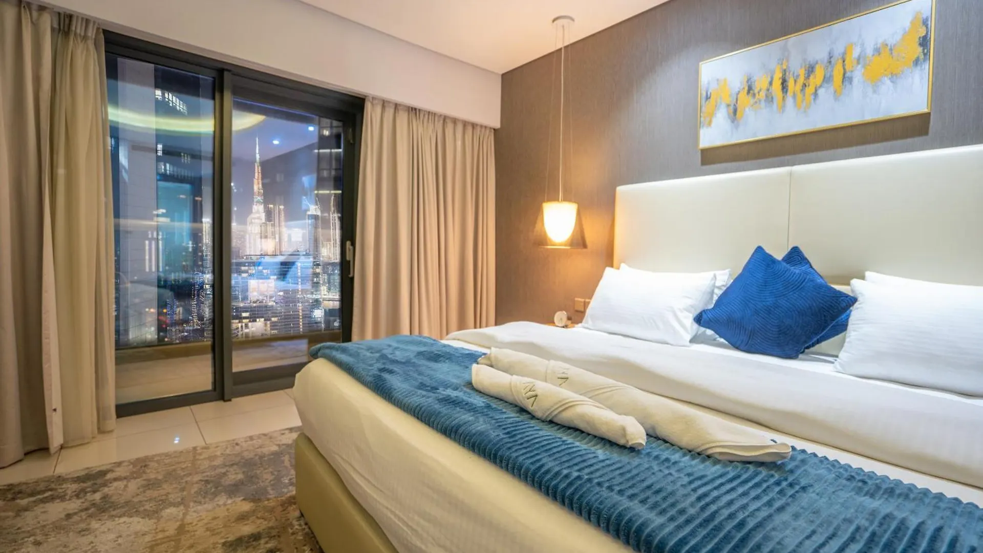 Luxe 2Br Haven With Spectacular Burj Khalifa & Dubai Frame Views Apartment