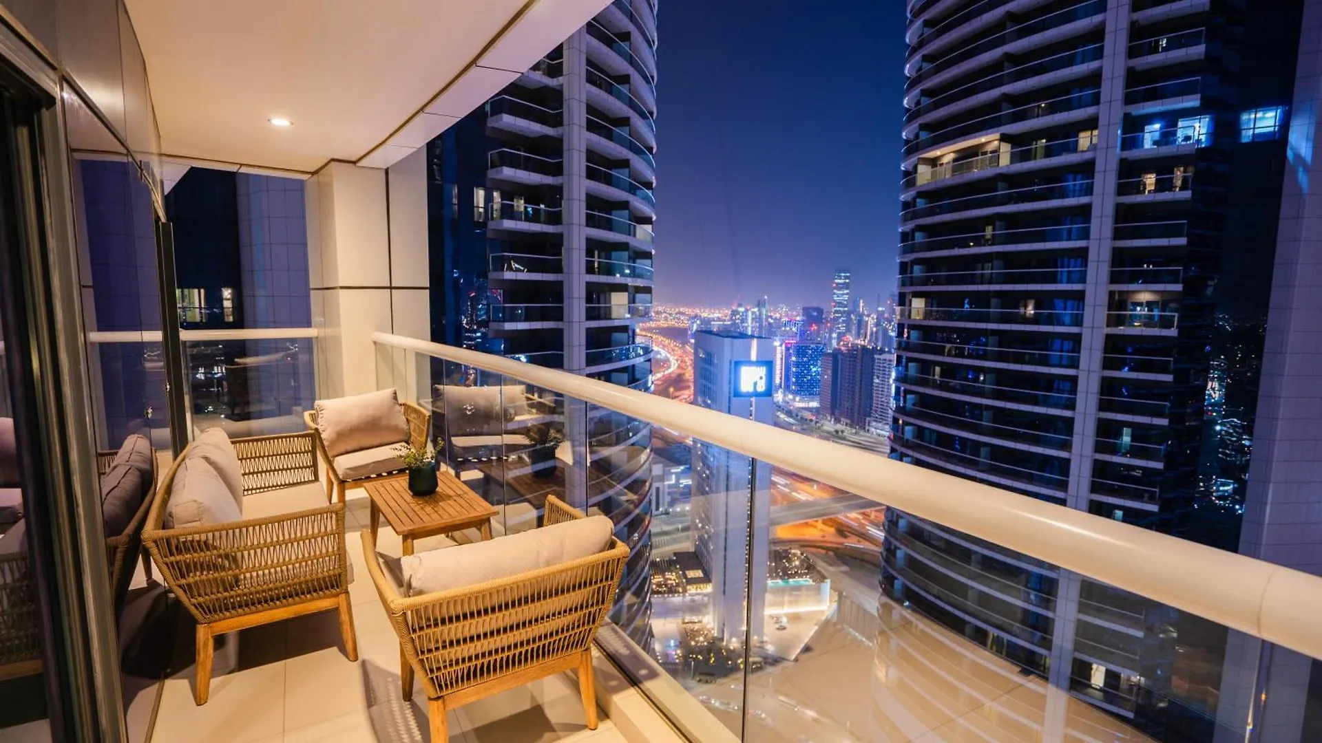 Luxe 2Br Haven With Spectacular Burj Khalifa & Dubai Frame Views Apartment 0*,