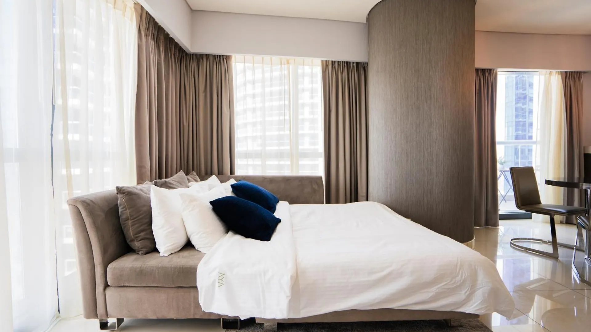 Luxe 2Br Haven With Spectacular Burj Khalifa & Dubai Frame Views Apartment