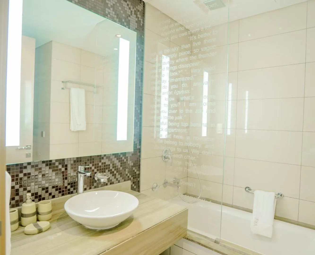 Luxe 2Br Haven With Spectacular Burj Khalifa & Dubai Frame Views Apartment