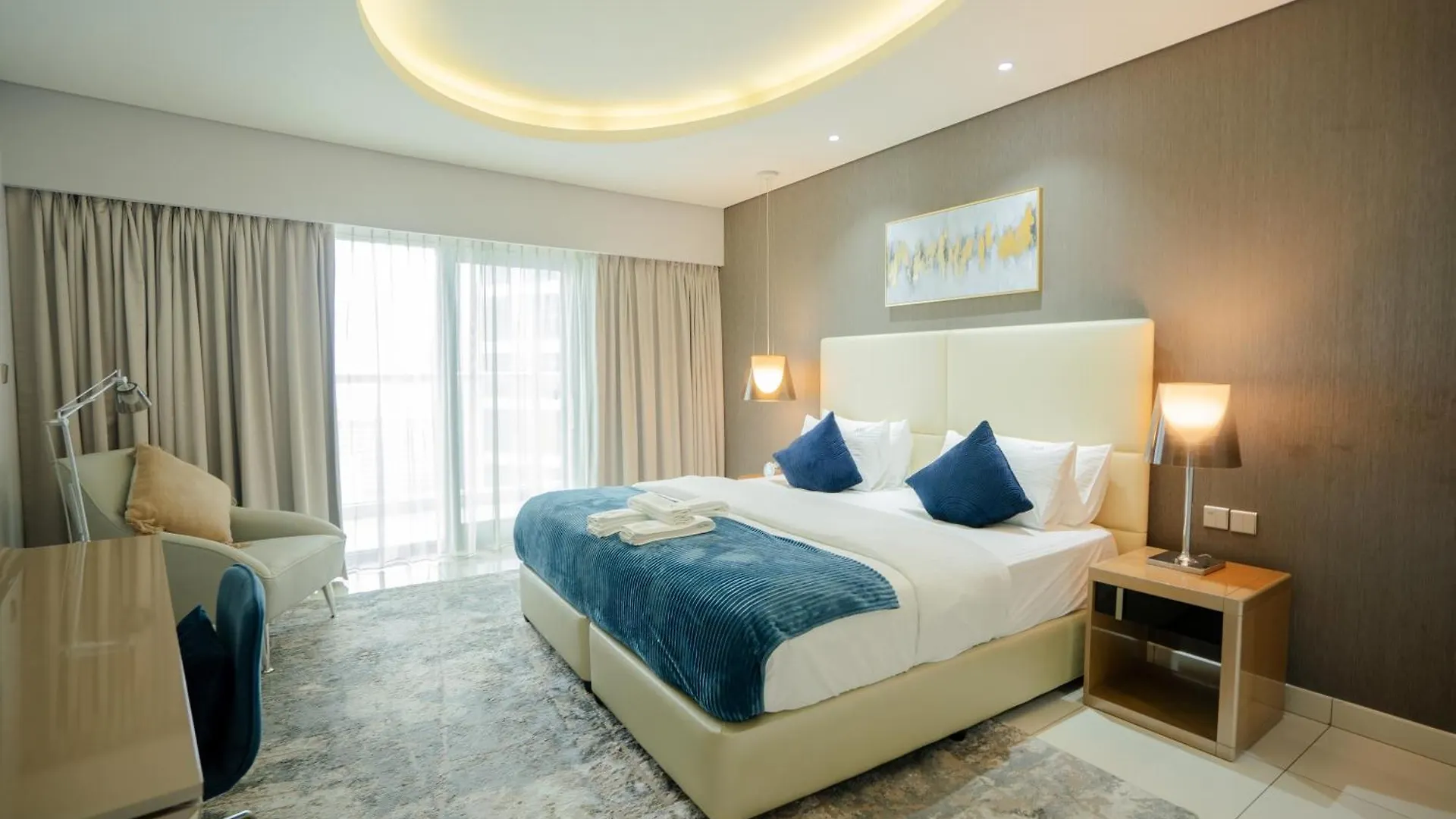 Luxe 2Br Haven With Spectacular Burj Khalifa & Dubai Frame Views Apartment