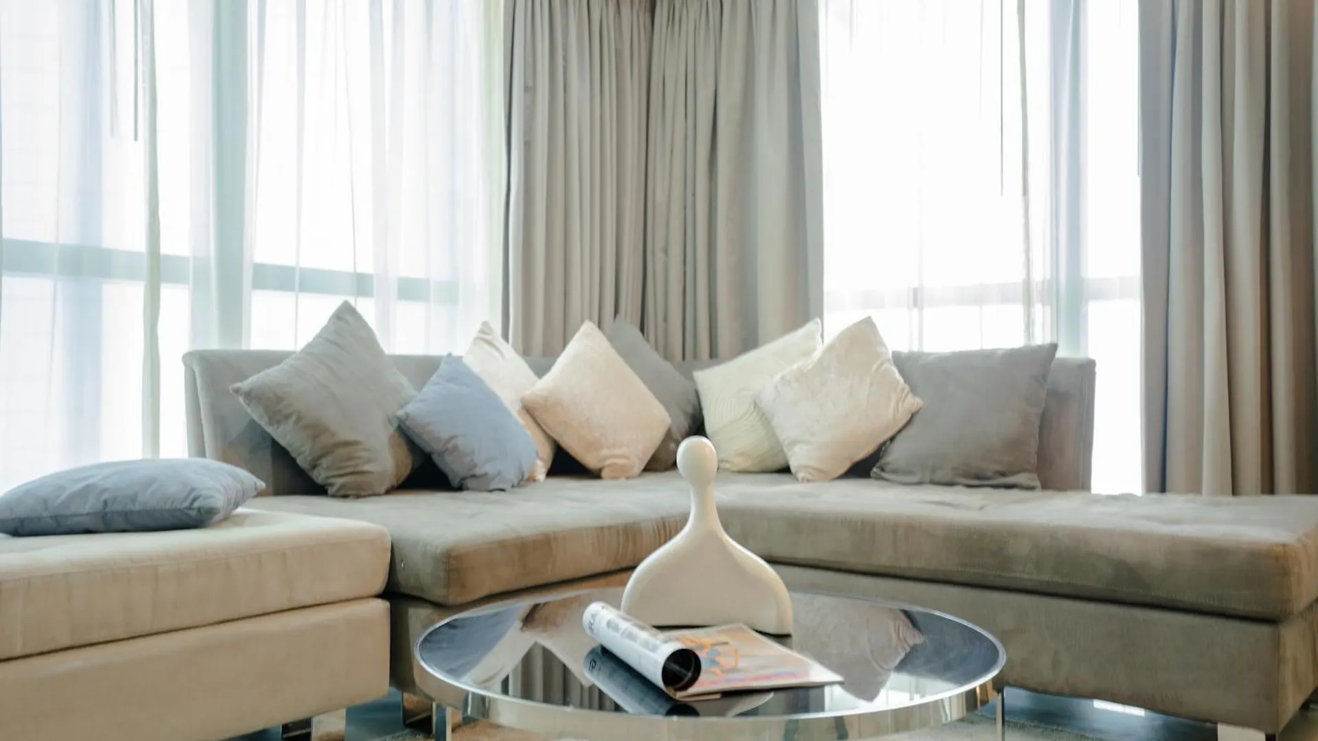 Luxe 2Br Haven With Spectacular Burj Khalifa & Dubai Frame Views Apartment
