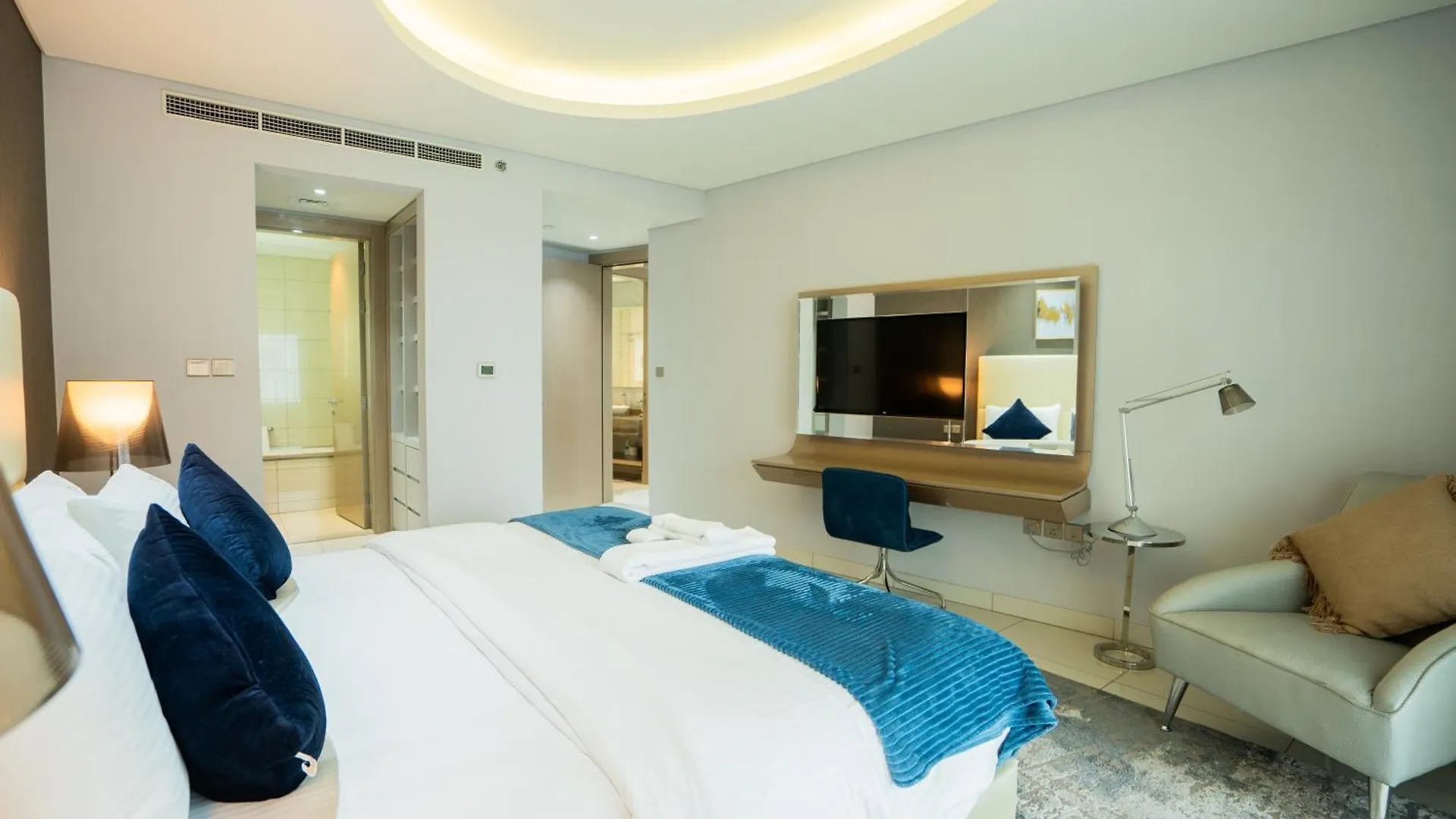 Luxe 2Br Haven With Spectacular Burj Khalifa & Dubai Frame Views Apartment 0*,  United Arab Emirates