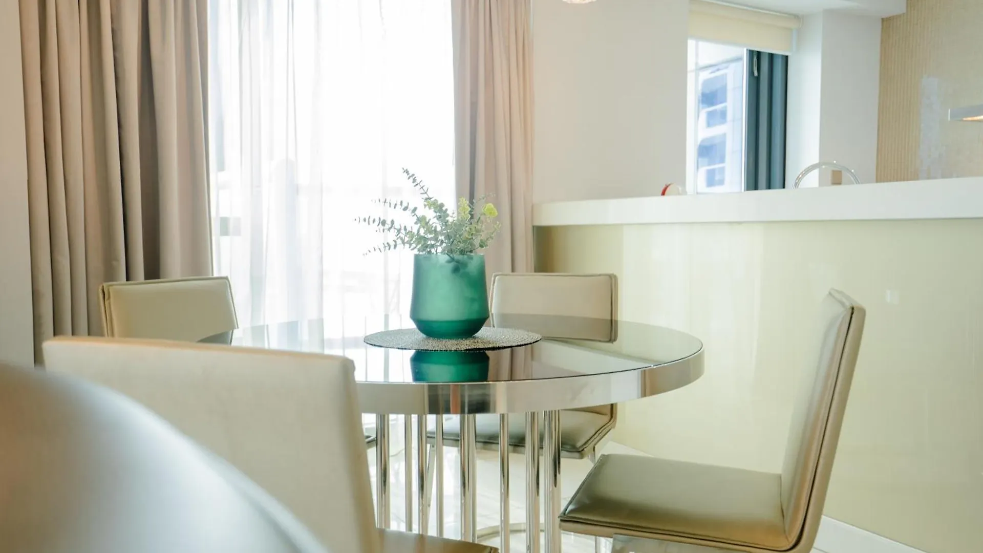 Luxe 2Br Haven With Spectacular Burj Khalifa & Dubai Frame Views Apartment